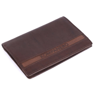 Carver - The Travel Wallet
