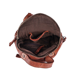 Alessia - The Backpack