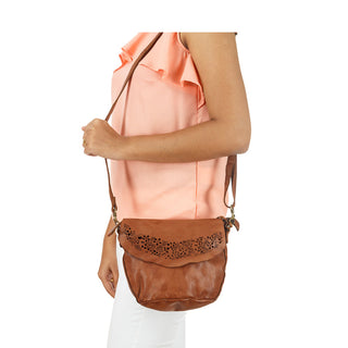 Clarissa - The Sling -Cognac